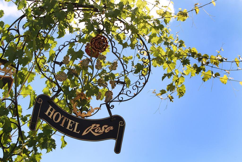 Weinhotel Rose Volkach Extérieur photo