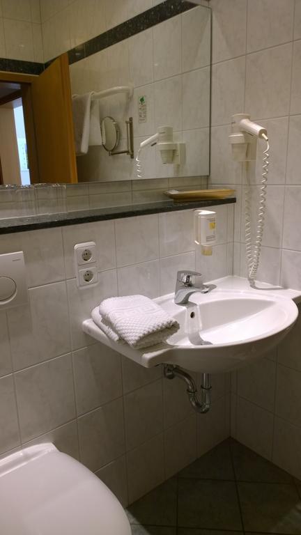 Weinhotel Rose Volkach Chambre photo