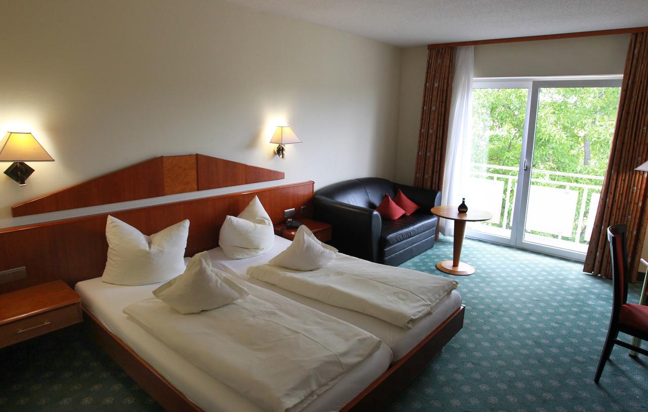 Weinhotel Rose Volkach Extérieur photo